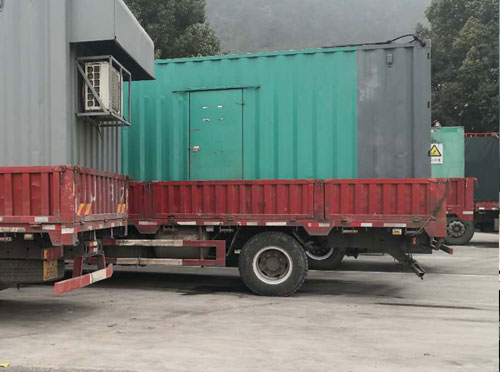 镇江柴油发电机组使用注意安全事项有哪些？
